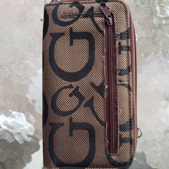 Wallet - Picture 2 of 4